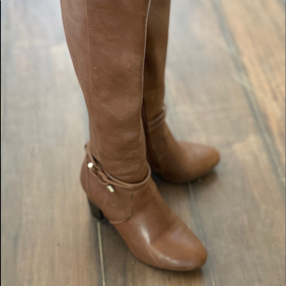Ladies Boots size 5.5